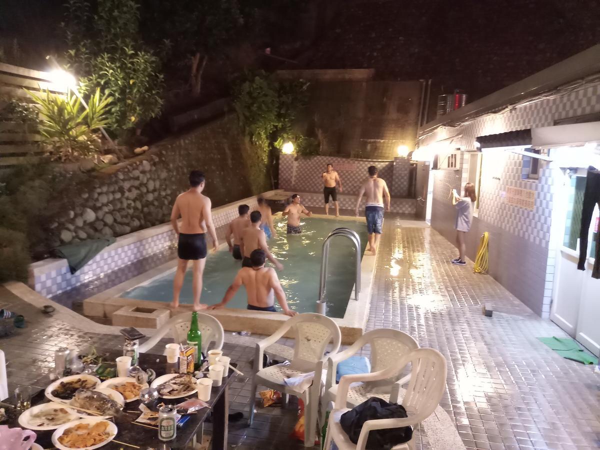 Puti Commercial Hotel Longtan Bagian luar foto